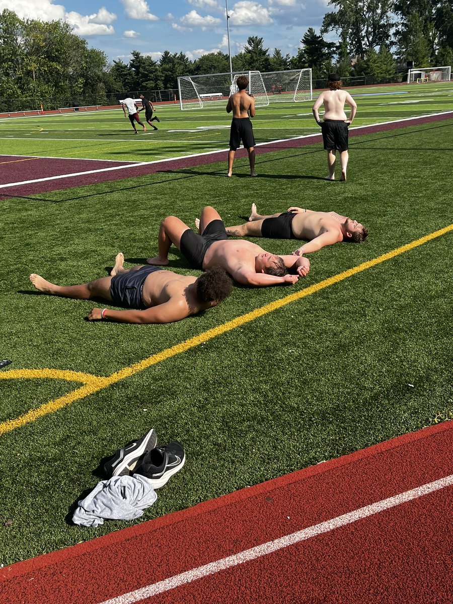 300TOUGH's tweet photo. Recovery Day for the win!

The guys got back in town this week from an amazing camp retreat at @IWUTitanFball this past weekend. 

We had an amazing experience, and the bodies needed some serious TLC after all the football we played over the weekend 😮‍💨🙏🏽💪🏽

#SpartanTough https://t.co/Xb8xnQE6gS