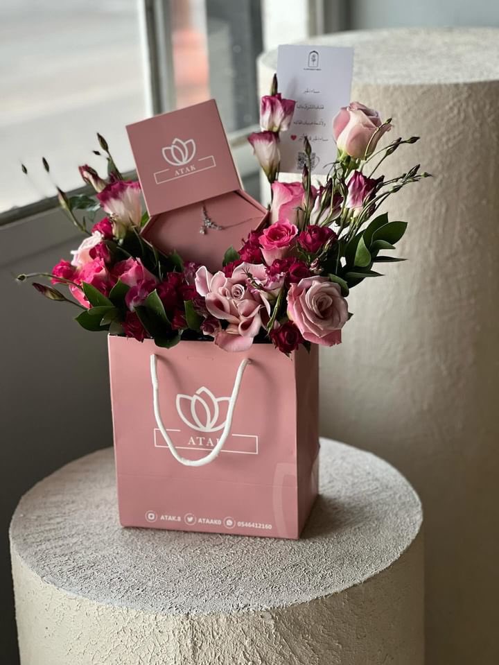 "الراء في اسمها ينتمي لراء الورد"❤️.