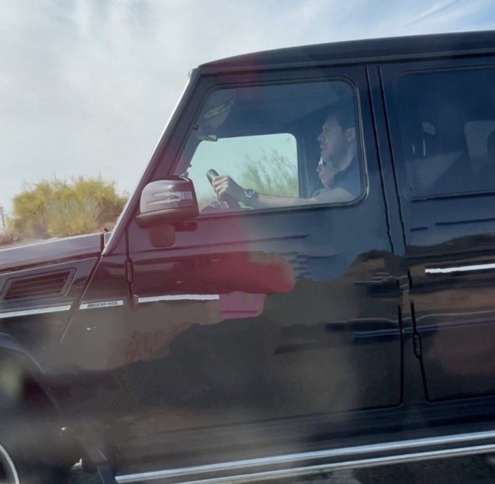 El Aguijón 🐝 tweet media