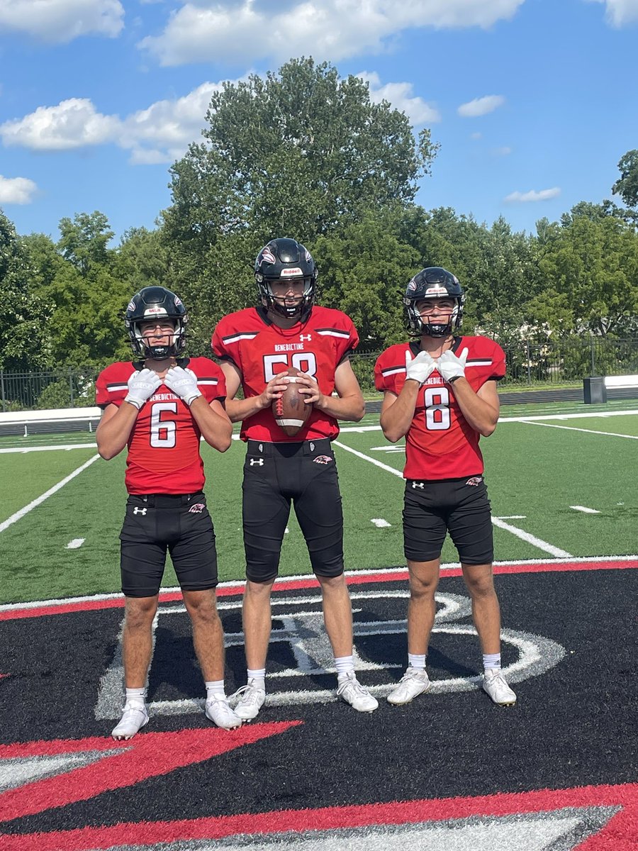 AlexMarberry's tweet photo. Had a great time visiting Benedictine College! It was awesome to meet the coaches and players. @RavenFootballBC @BradHines17 @JoelOsborn_BC @SADER_FOOTBALL @ncsa @MOprepredzone @PrepRedzoneMO @TimothyTharp58 @sam_lopez32 https://t.co/u16UDqfjgE