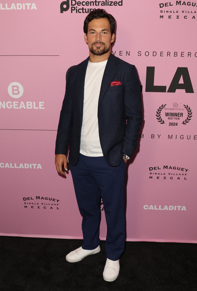 s_bingeable's tweet photo. Some amazing guests including stars of a film #Bingeable will be releasing later this summer: Adelaide Kane, Giacomo Gianniotti, Jonathan Sanger, Niels Juul, Tony Revolori, and many more! https://t.co/t0UkEdW06S