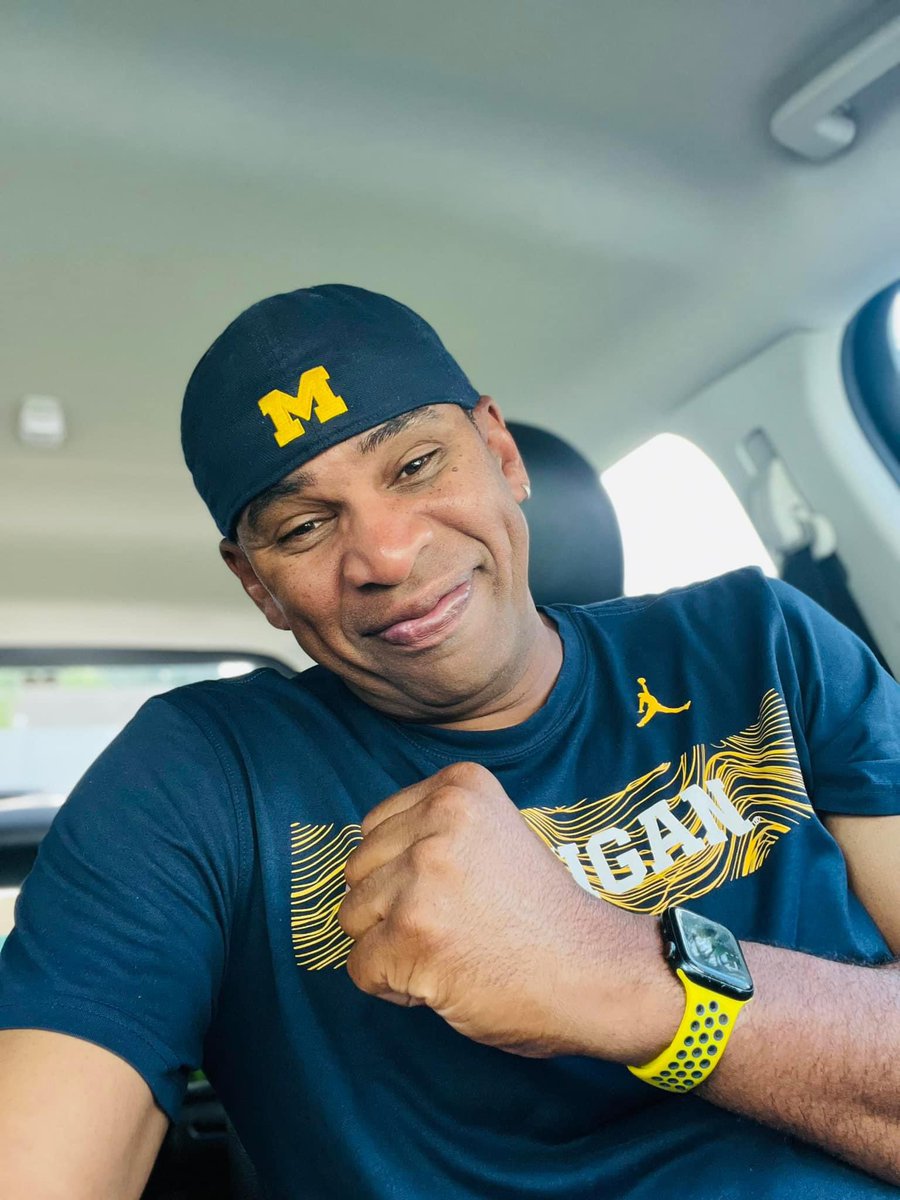 HoopMedic -Russel Deverteuil tweet media