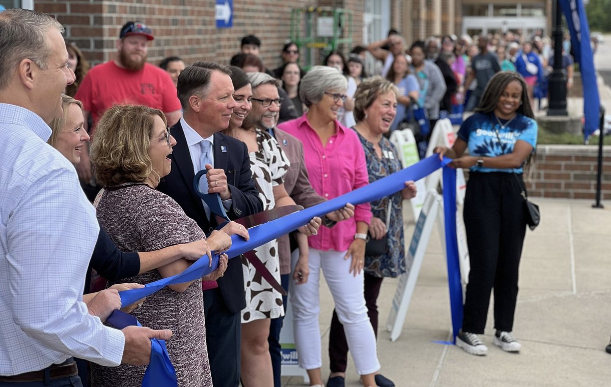 Ryan D Burgess tweet media