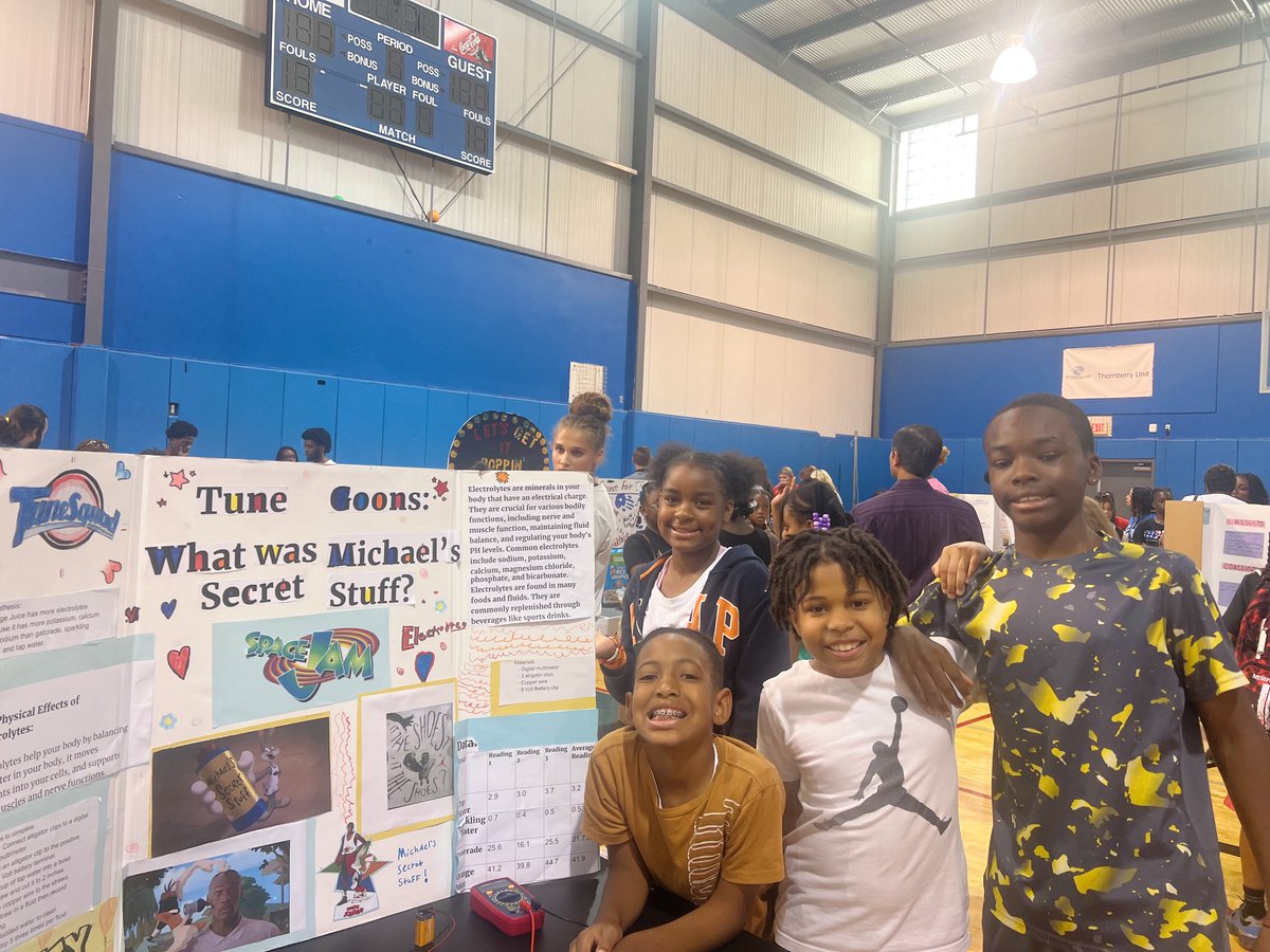 HelpKCKids's tweet image. We held a science fair for the Boys &amp;amp; Girls Clubs today at our Thornberry Unit!! Numerous members of our Clubs attended and participated in the event!! We had lots of fun and thank the judges for coming out!! ⚗️🔬🦠 #helpkckids #welovescience #greatfuture