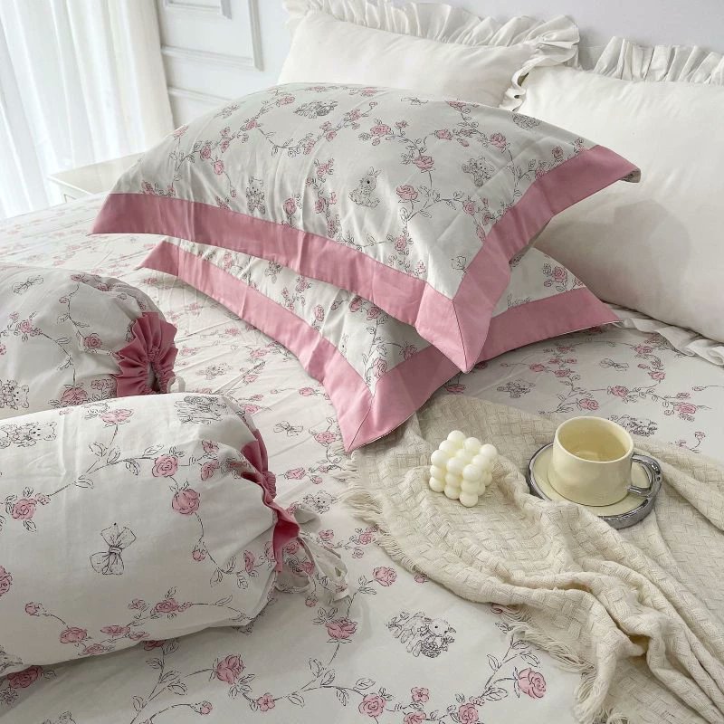 chasestetic's tweet photo. ๑ aesthetic bed cover set ๑

[ a thread ] https://t.co/fZw7xfWuzh