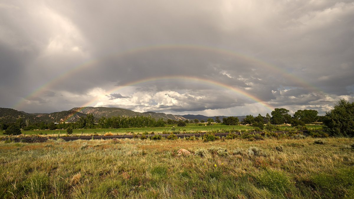 liveultralight's tweet photo. A double rainbow in Salida, CO #Salida #Rainbow #Colorado #nature https://t.co/oFTXUM2UH4