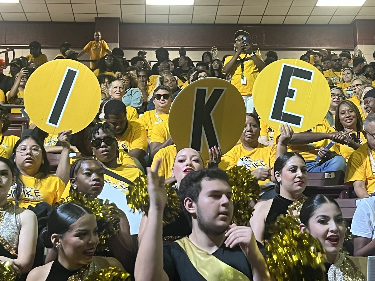 We’re in the building!!!