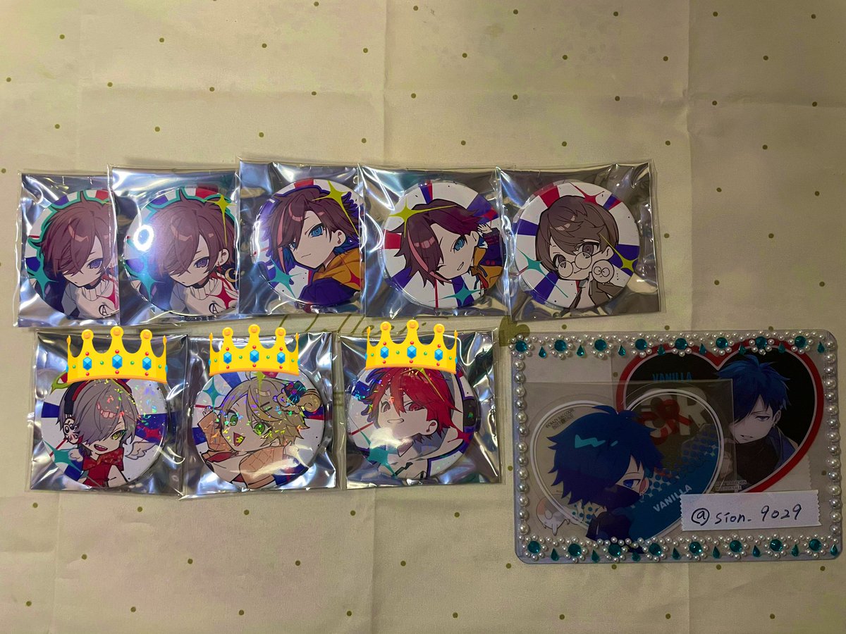 【交換】CRフェス Crazy Raccoon 物販 缶バッジ

譲→ノーマル 🍣🌙2 🐕🍊 🦷
ホロ 👼 🐿 🐼

求→☠＞＞🍨ノーマル
（等身、SDは問いません）
※郵送での交換になります
お返事にお時間頂く場合があります
検索からでもお気軽にお声掛け下さい