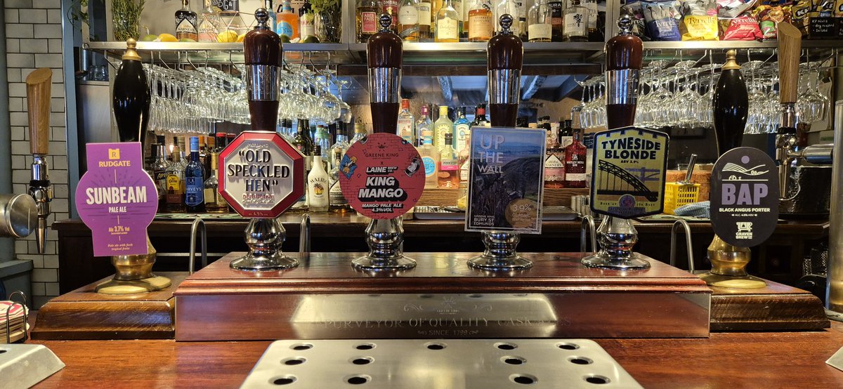 What a line up heading into the weekend!

Some fantastic summer ales alongside more traditional bitter and a Porter, something for everyone 😍

<a href="/TYNCAMRA/">TYN CAMRA</a> 

#caskale <a href="/HadrianBorder/">Hadrian Border Brewery</a> <a href="/GreeneKingIPA/">Greene King Brewery</a> <a href="/CravenBrew/">CRAVEN BREW CO.</a> <a href="/rudgatebrewery/">Rudgate Brewery</a>