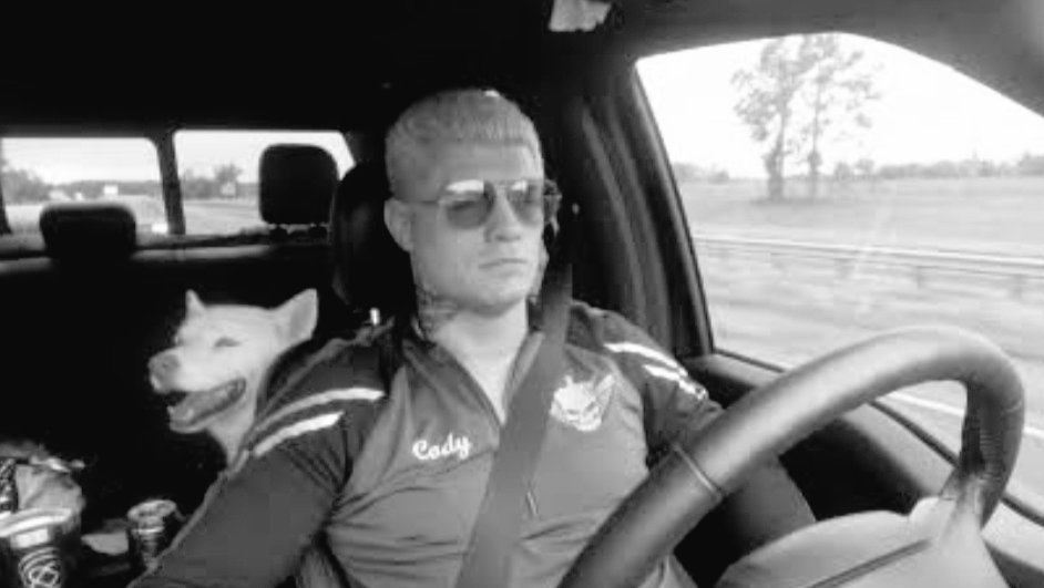 Devitt_Rimmer's tweet photo. Arriving at #WSWShowdown with @WSWRipperAce himself. https://t.co/hq799OAXdq