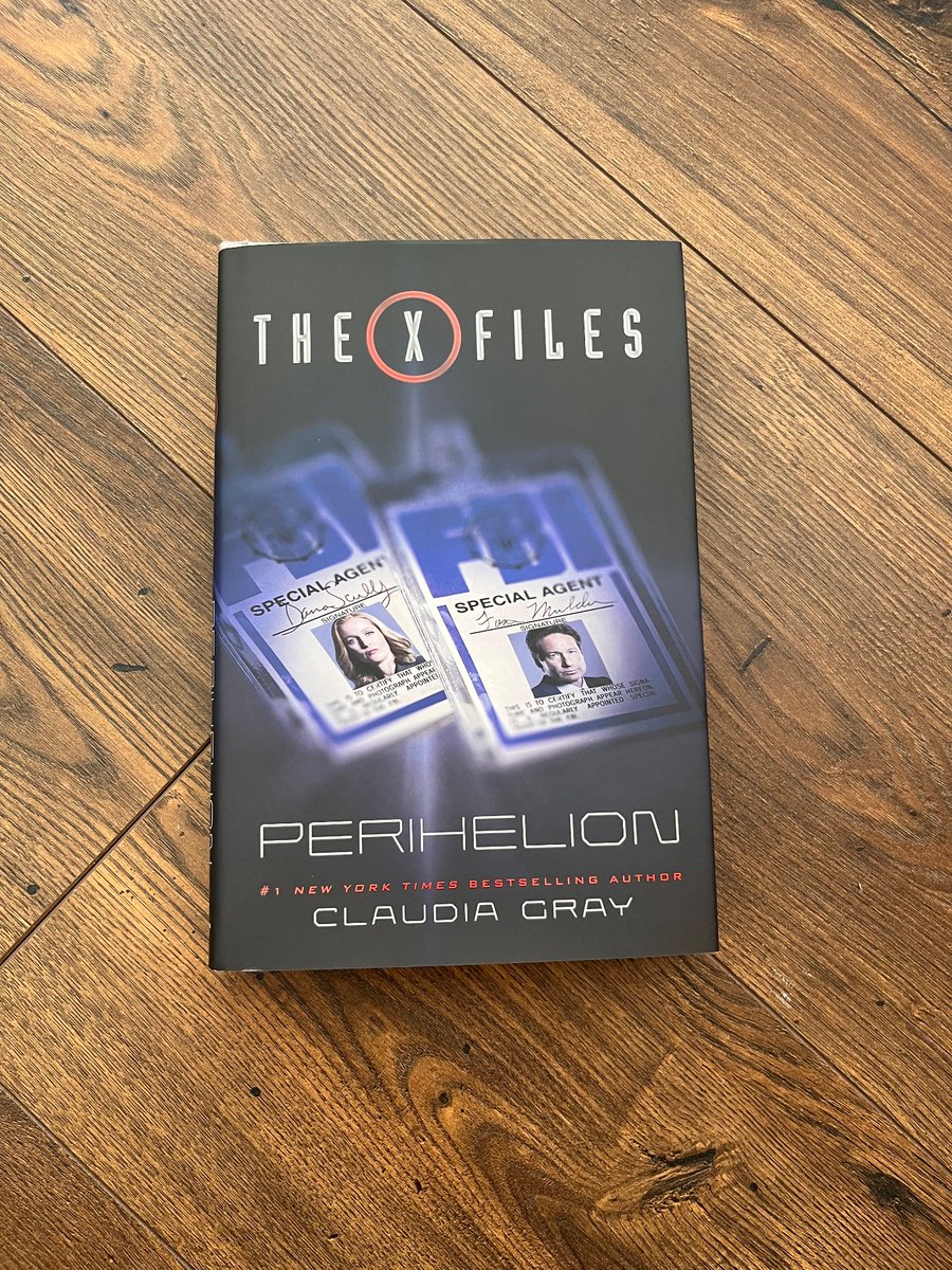 moebocks's tweet image. She’s here! 
#xfilesperihelion
