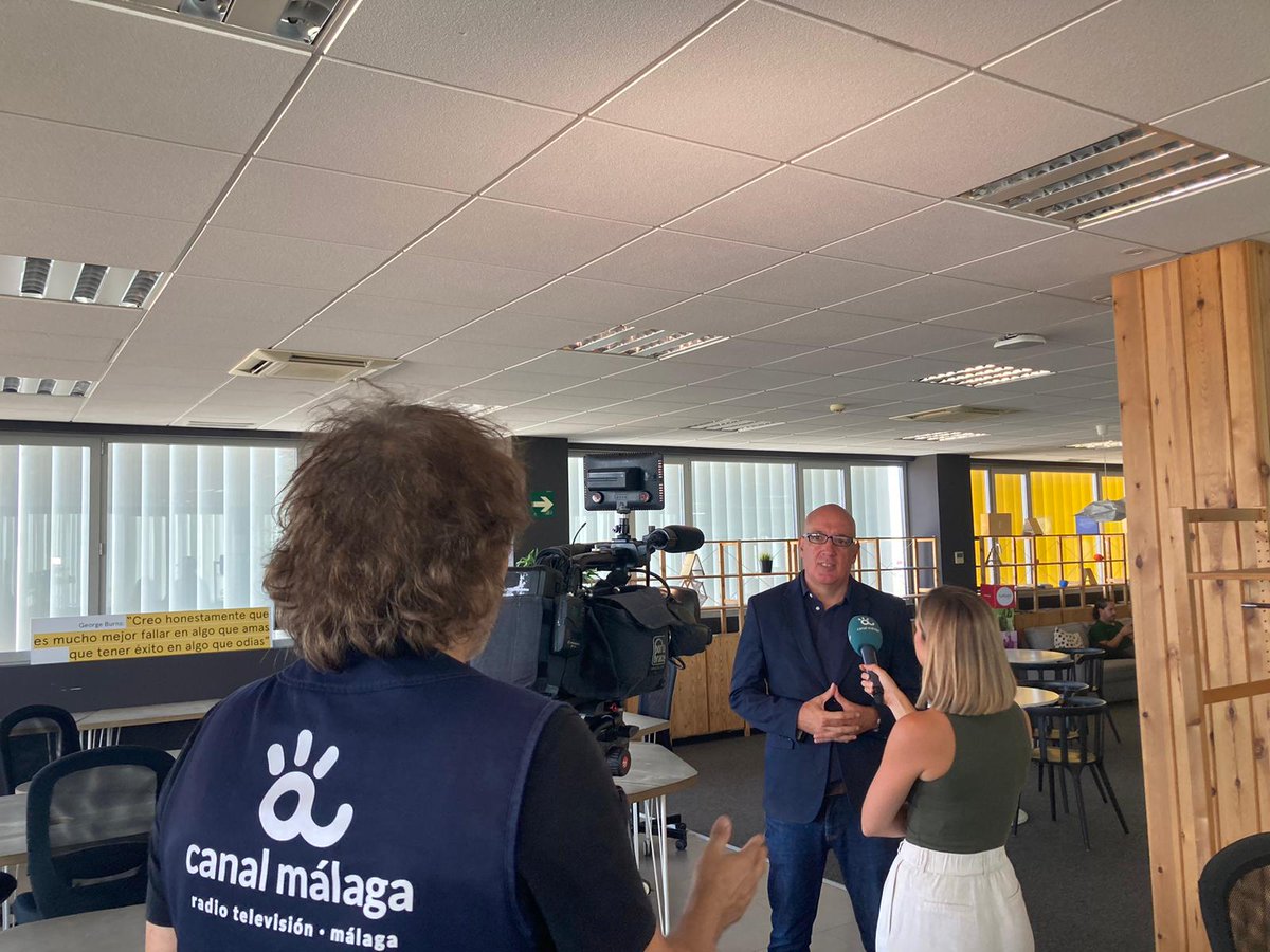 Clúster Marítimo-Marino de Andalucía (@clustermma) on Twitter photo 🌊¡Muchas gracias a <a href="/Lara_HS/">Lara Hernández</a> y a <a href="/CanalMalagaRTV/">Canal Málaga RTV</a> por la entrevista al presidente del <a href="/ClusterMMA/">Clúster Marítimo-Marino de Andalucía</a> y CEO de Nerea, <a href="/javi_noriega/">Javier Noriega</a>, para recordar la historia de los pecios hundidos en el litoral malagueño y los retos de la arqueología subacuática! #economiaazul #patrimonio 🌊¡Muchas gracias a <a href="/Lara_HS/">Lara Hernández</a> y a <a href="/CanalMalagaRTV/">Canal Málaga RTV</a> por la entrevista al presidente del <a href="/ClusterMMA/">Clúster Marítimo-Marino de Andalucía</a> y CEO de Nerea, <a href="/javi_noriega/">Javier Noriega</a>, para recordar la historia de los pecios hundidos en el litoral malagueño y los retos de la arqueología subacuática! #economiaazul #patrimonio
