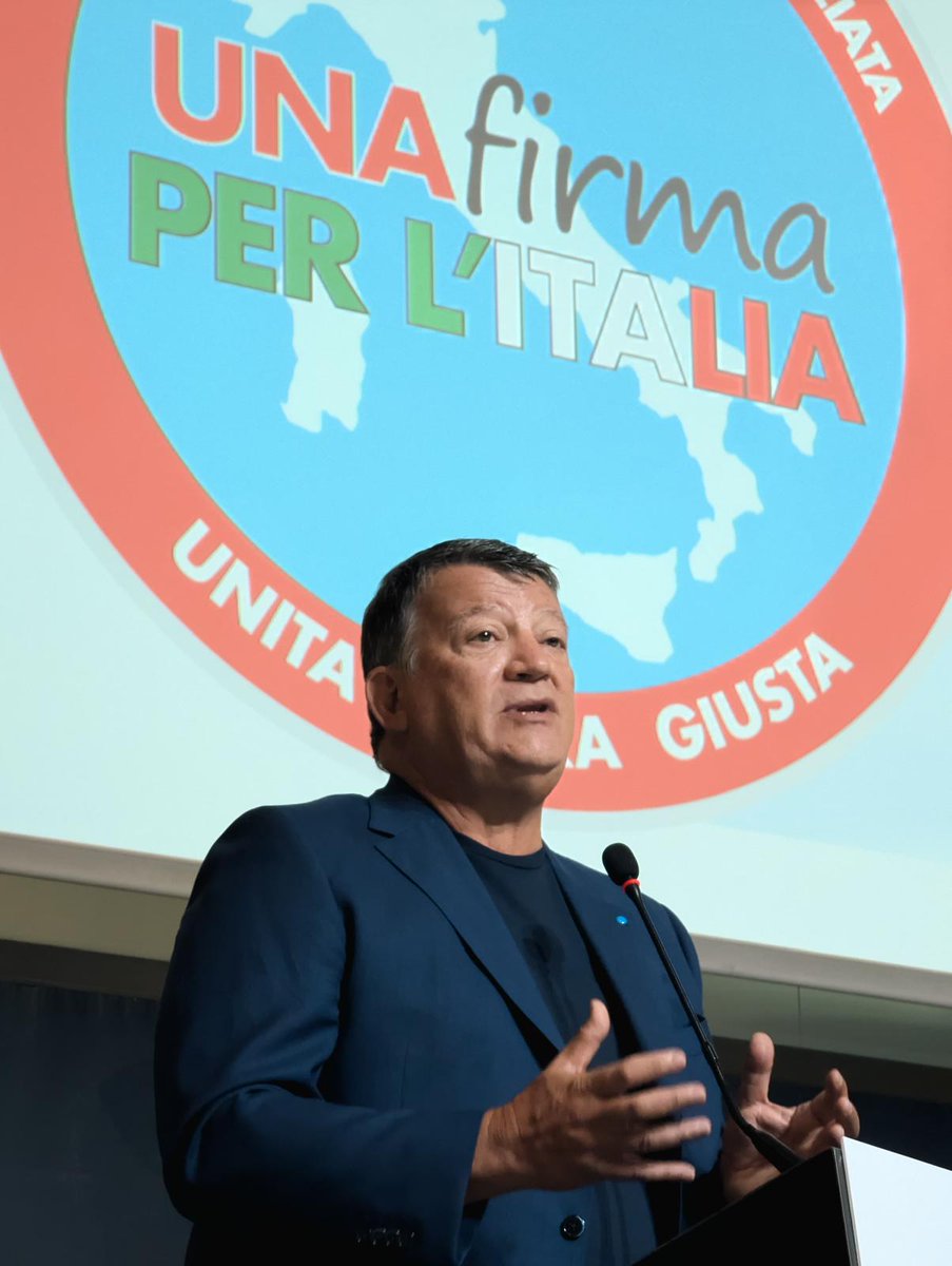 #autonomiadifferenziata
Raggiunte 500mila firme. Primo grande risultato! #Bombardieri #Uil: "Ora dobbiamo continuare a far capire alle persone che è importante firmare, per poi iniziare la battaglia per far votare." 
NO ALL’AUTONOMIA DIFFERENZIATA!
AVANTI INSIEME!