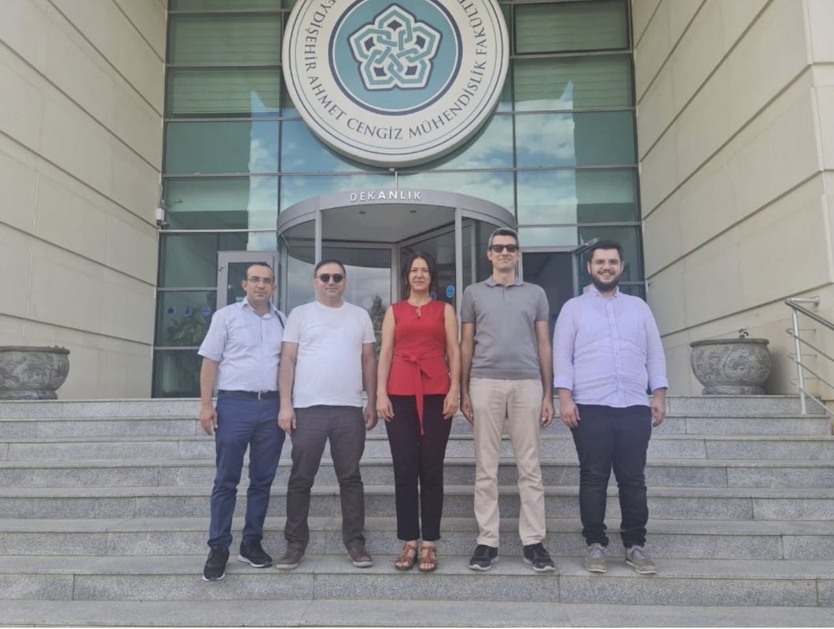 neubitam's tweet photo. Seydişehir Ahmet Cengiz Mühendislik Fakültesi Dekanığına atanan  Prof.Dr. Şerife Yurdagül KUMCU hocamıza BİTAM olarak hayırlı olsun ziyaretinde bulunduk. https://t.co/YsS0g5dHzY