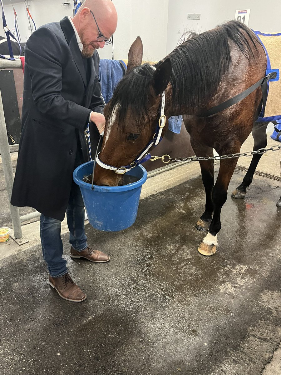 missjulesscott's tweet photo. @JarrodGilbertNZ Post-race molasses - the equivalent of a beer, i’m sure. https://t.co/1eH74dnCIB