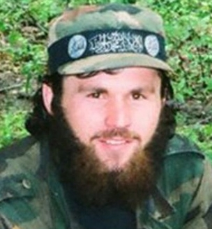mahfildijital's tweet photo. 🔴 ABD-Rusya arasında Ankara'da yapılan esir takasında Çeçen komutan Zelimhan Hangoshvili'nin katili Rusya'ya teslim edildi.

Vladimir Putin, Rus tetikçi Vadim Krasikov'u havalimanında karşıladı. https://t.co/6xH0O5Hnl0