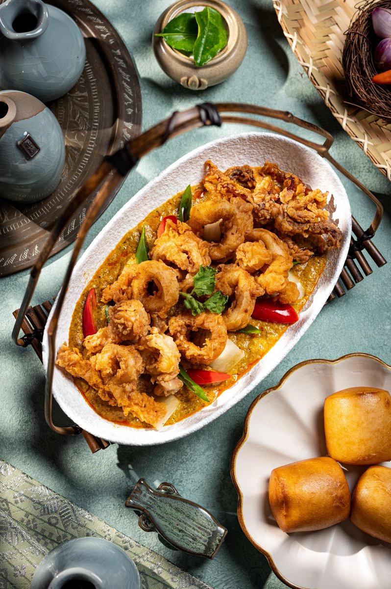 PlazaSenayan's tweet photo. The wait is over, Thai Street Plaza Senayan is now open at Level 3! A whole new concept and new experience is waiting for you.
#WeAreKobaGroup
#TakeMoreBite
#ThaiStreet
#AuthenticThaiFood
#WhatsOnPlazaSenayan #PlazaSenayan https://t.co/W5LFrja1DK