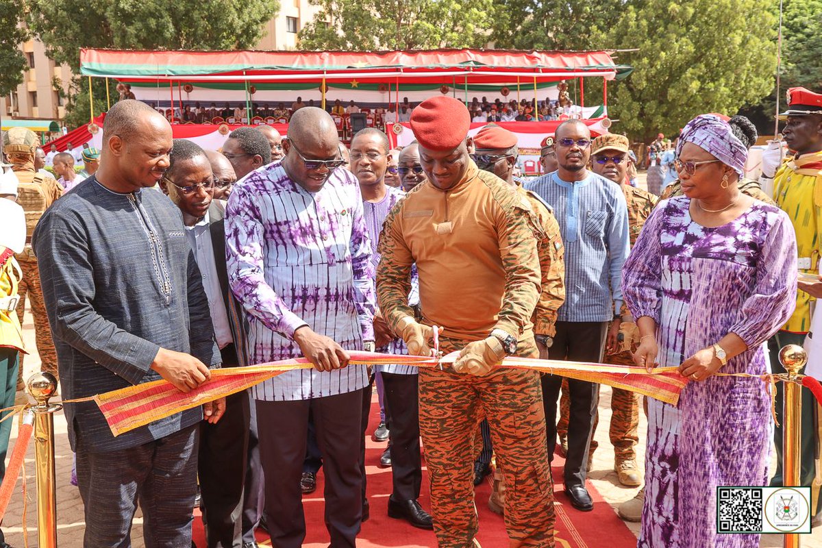 theafricanptv's tweet image. 𝗔𝗳𝗿𝗶𝗰𝗮 | Today, 02 August 2024 | Burkina Faso President Ibrahim Traoré launches a State owned bank that will serve the people of Burkina Faso.
"The bank will be closer to the population and contribute to the socio-economic development of our country" he said...| 🇧🇫