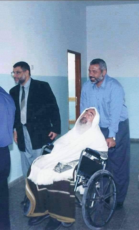 أخي إنْ نمُتْ نلْقَ أحبابَنا ..