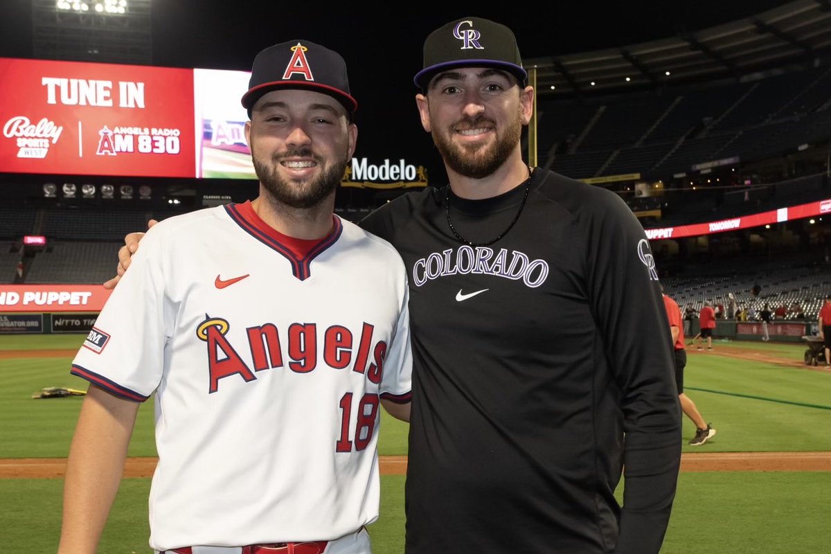 FAUCoachMac's tweet image. 2 of our all time greats meeting up in the Big Leagues tonight. Nolan and Austin. Great guys and great players.#OTF