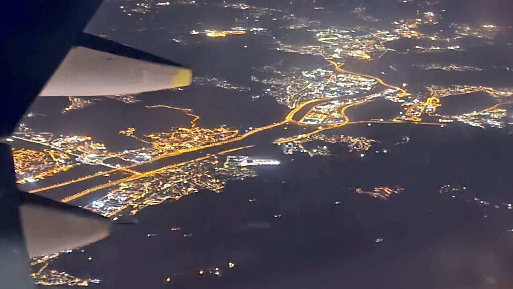 daniel_rodellar's tweet photo. #flyswiss https://t.co/ZS4HpV0sCJ
