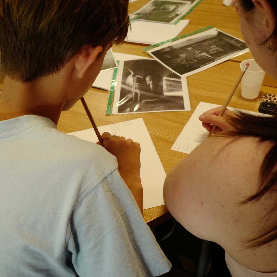 RightUpRStreet's tweet photo. We had a fantastic afternoon introducing the Where We Are project with the @britishmuseum  @DanumGLAM to the young people of Doncaster 🙌The session was facilitated by the fab @smizz and Paul Littlewood, who led activities involving zine making, song writing and collaboration! 🤩 https://t.co/JcuwUGOidV