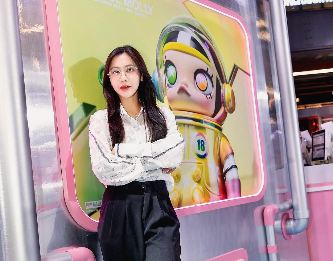 P_Kuma_'s tweet photo. Molly Space~ ถูกใจน้องเค้าสุดๆ 🤩 #NoeyKanteera #popspace #POPMARTTHAILAND https://t.co/9qm47FALGl