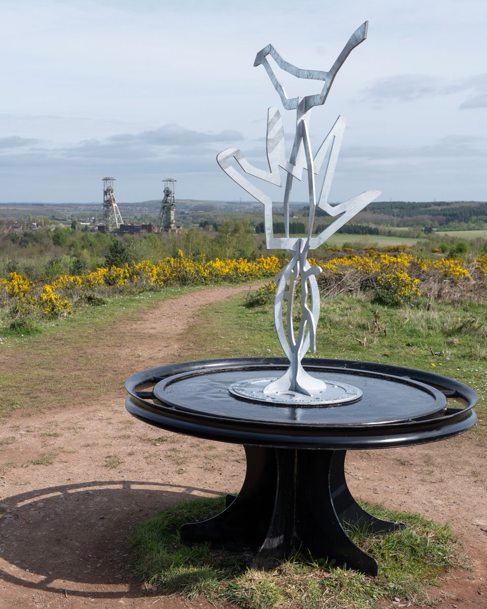 Inspire Nottinghamshire Libraries tweet media