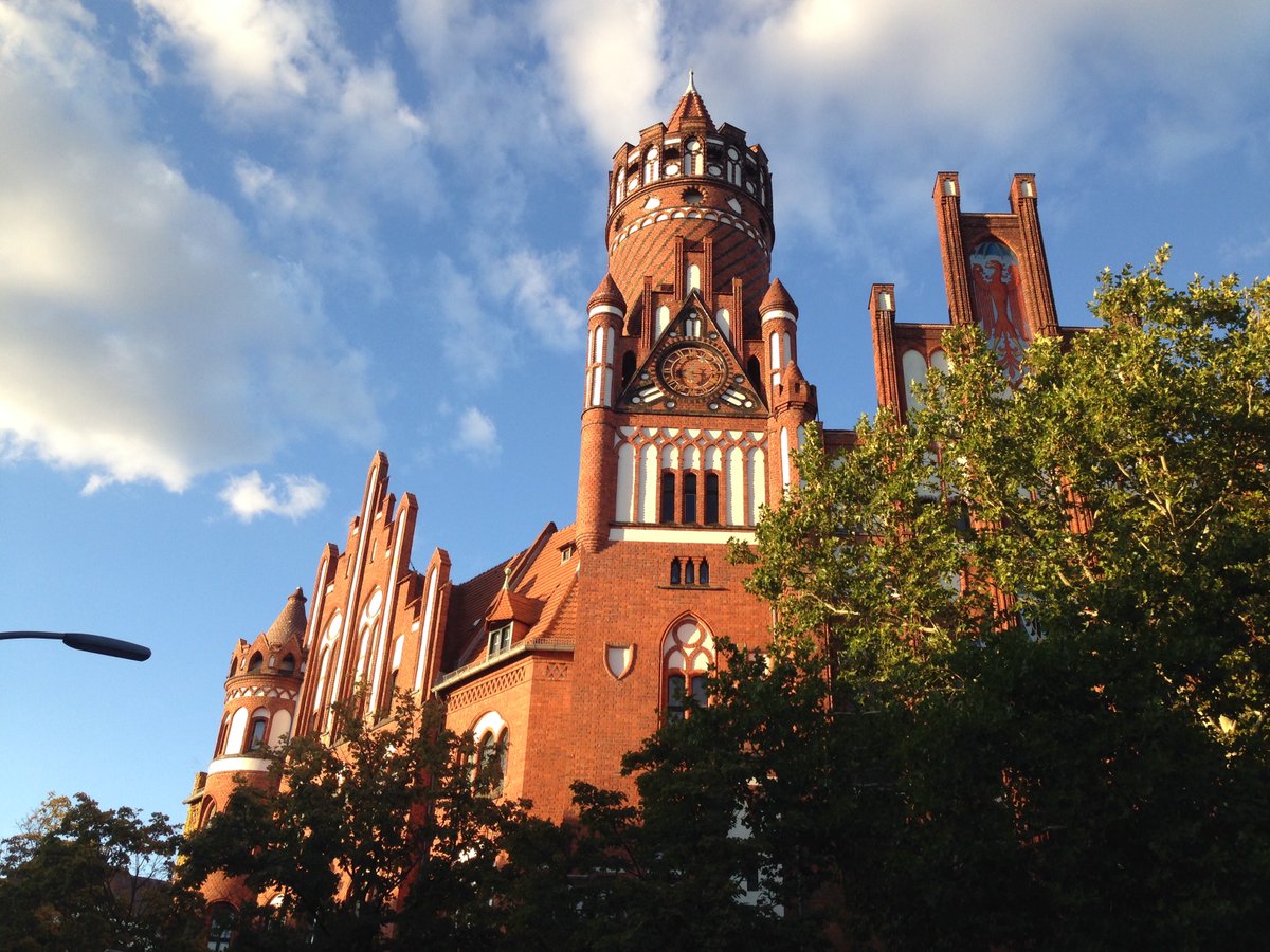 Die Adolf-Reichwein-#Bibliothek muss heute, Freitag 2.8.2024, leider geschlossen bleiben. Der Grund ist Personalmangel.

Wir bitten um Entschuldigung.