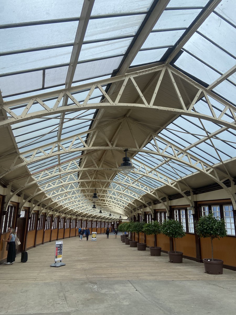 Ian Rankin (@beathhigh) on Twitter photo Wemyss Bay - such a gorgeous old railway station… Wemyss Bay - such a gorgeous old railway station…
