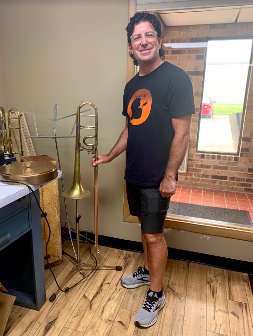 PrairieAudio's tweet image. Earlier this summer, I toured the SOTA Turntable factory in Delavan, Wisconsin, an excellent American manufacturer of turntables, and this is my summary of the experience:

prairieaudiomancave.com/reviews--repor…