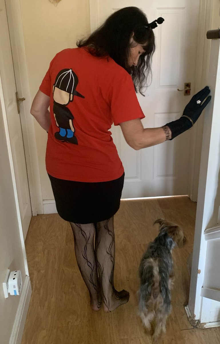 dear_sneezing's tweet image. We  Hustle  In  London 
#RyanVale #BugOff!
🇬🇧🐞📮🇬🇧🐞📮🇬🇧🐞📮🇬🇧🐞📮🇬🇧🐞📮🇬🇧