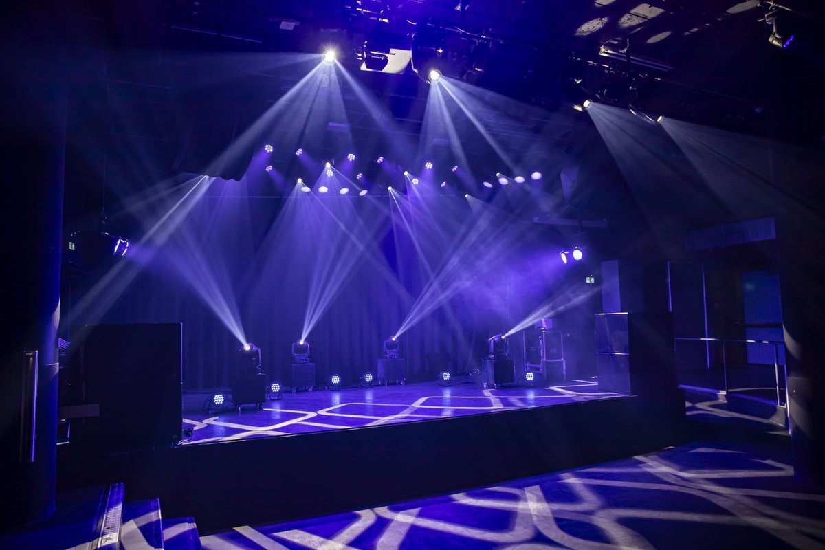 Robelighting's tweet photo. Gigant is an arts and performance complex in Apeldoorn, The Netherlands, is an invigorating creative space with a history of @Robelighting moving lights including the latest solutions to be installed; #PAINTE, #CUETE and #LEDBeam150 luminaires. https://t.co/ycQCXws9jT