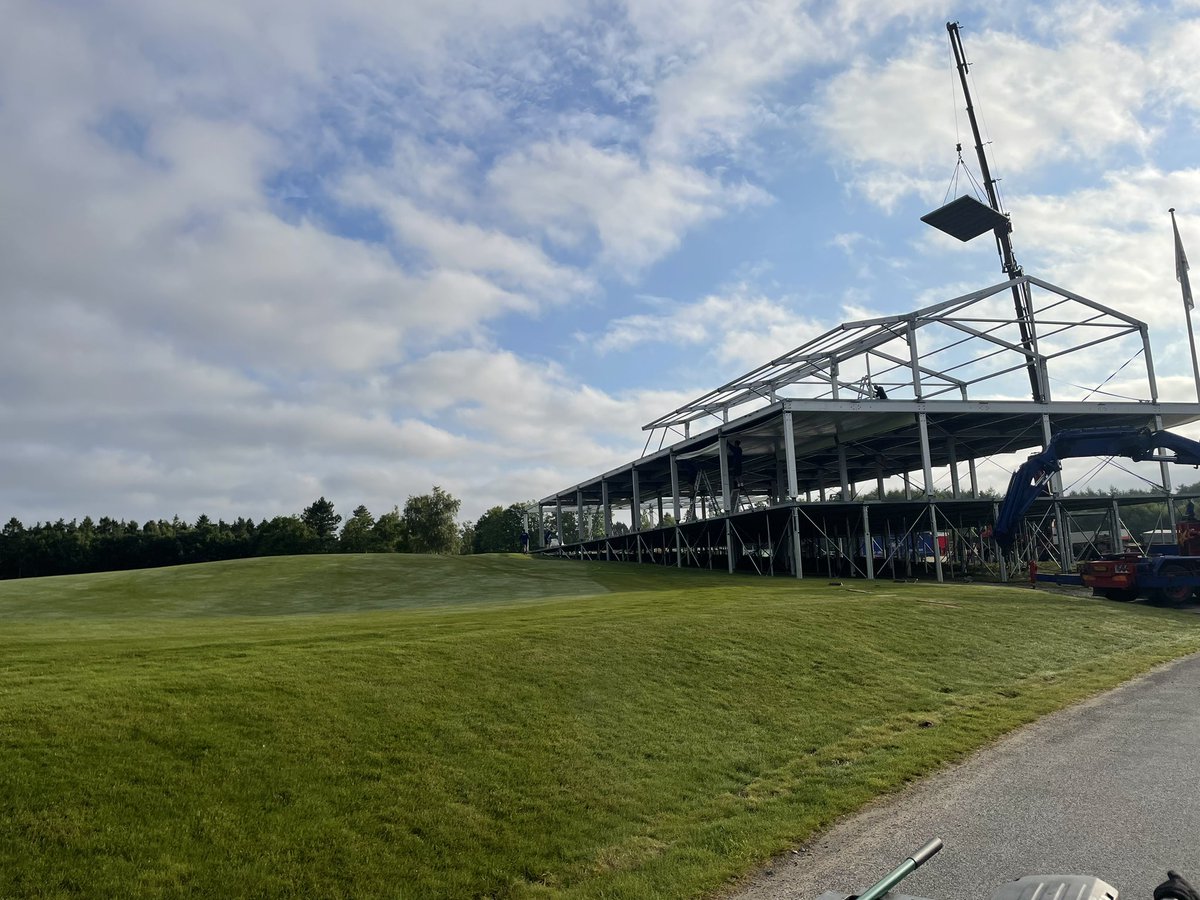 greenkeeper1's tweet photo. One week into the build and it’s going up fast here @LubkerGolf only 10 days before the first volunteer arrives ⛳️🇩🇰 https://t.co/xqjY5kCHNh