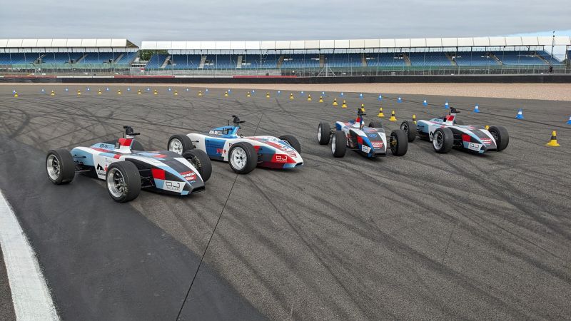 Success for In-CarPC at Formula Student! 🚗🏆 Our CQ77G PCs powered four autonomous vehicles to impressive achievements at Silverstone. Proud to support winning teams globally for over four years. We're pushing the boundaries in motorsport tech. Stay tuned for more innovations!
