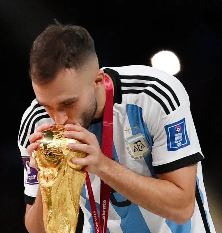 frabigol's tweet photo. NO TENES DOS CAMPEONES DEL MUNDO EN TU EQUIPO??? ENTONCES CERRA EL ORTO, TU OPINIÓN ME IMPORTA UN CARAJO

RESPETEN LOS RANGOS DEL GLORIOSO CLUB ATLETICO RIVER PLATE https://t.co/Y0l3p9ftZN