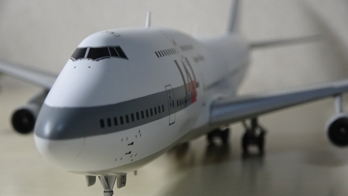 ハセガワ 1/200 747-346 JA813J [完]
日本最後のクラシックジャンボを旧鶴丸で
#旅客機プラモ