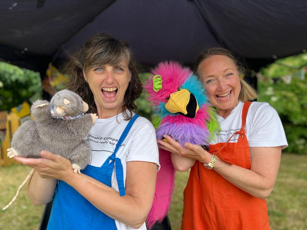 Really Big Pants Theatre Co (live & online shows!) (@reallybptheatre) on Twitter photo Can't wait to share our show THE REALLY BIG LOVE BOOK DAY PLAY with families at the <a href="/PoplarUnion/">Poplar Union | East London Arts Venue</a> #PoplarPicnic on Sat 17 Aug! There's free family fun all afternoon - join us at 12.45 for puppets, rhymes and really big pants! poplarunion.com/event/poplar-p…
#kidstheatre #familytheatre Can't wait to share our show THE REALLY BIG LOVE BOOK DAY PLAY with families at the <a href="/PoplarUnion/">Poplar Union | East London Arts Venue</a> #PoplarPicnic on Sat 17 Aug! There's free family fun all afternoon - join us at 12.45 for puppets, rhymes and really big pants! poplarunion.com/event/poplar-p…
#kidstheatre #familytheatre