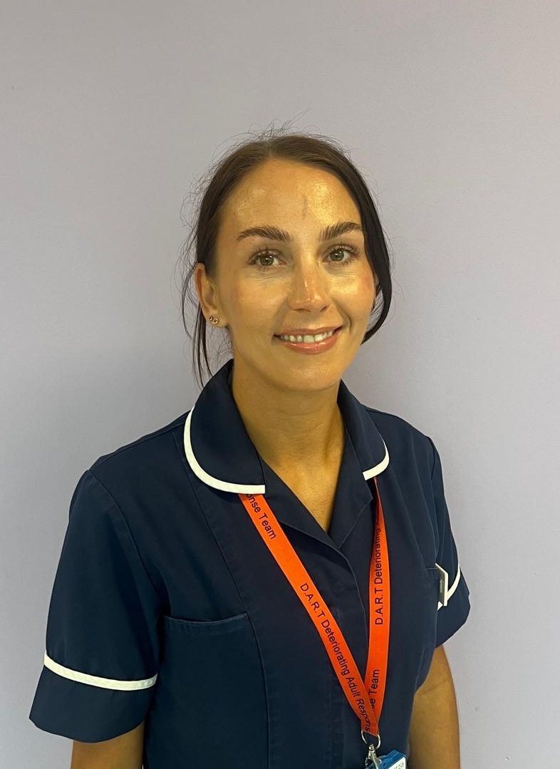 Deteriorating Adult Response Team DART (@mytt_dart) on Twitter photo This week, we welcome Loran ππΌ
Loran has worked on Critical Care as a sister & is looking forward to sharing her knowledge and skills with health professionals, making a difference to our patients π
We are very excited she has joined our amazing team π―π
<a href="/MidYorkshireNHS/">Mid Yorkshire Teaching NHS Trust</a> This week, we welcome Loran ππΌ
Loran has worked on Critical Care as a sister & is looking forward to sharing her knowledge and skills with health professionals, making a difference to our patients π
We are very excited she has joined our amazing team π―π
<a href="/MidYorkshireNHS/">Mid Yorkshire Teaching NHS Trust</a>