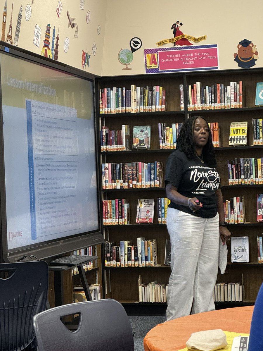 MrsHamlett501's tweet image. 5th grade science participated in Unit unpacking of the TEKS. Lots of new great resources for 24/25 school year! #ScienceComeback2425 @STARS_902 @GoodmanES_AISD @BracyNancy