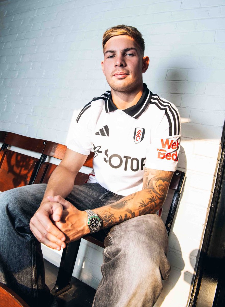 FabrizioRomano's tweet image. ⚪️⚫️ Official, confirmed. Emile Smith Rowe signs in as new Fulham player on £27m plus £7m add-ons deal from Arsenal.

“Listening to the project, speaking to the Manager, I think it’s an exciting project for me, and definitely the perfect step for my career going forward”.