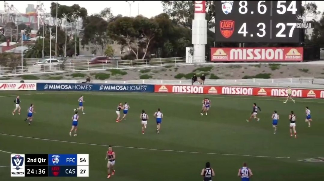 Tony Tea tweet media