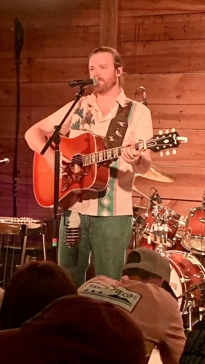 AnneOney22's tweet photo. Another amazing show at the Burl. Colby Acuff, you never disappoint! Awesome. @ColbyAcuff @theburlky https://t.co/j3HR3UcYzT