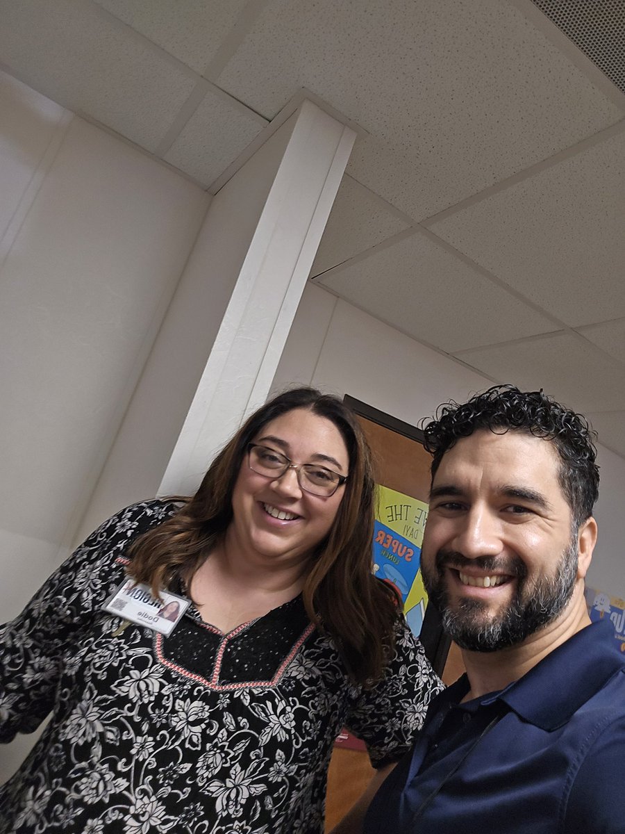 TheVarnett's tweet photo. #r4sci @Region4ESC Thank you for leading us this morning in our new science mission and vision!! https://t.co/ctEMNTyJZi