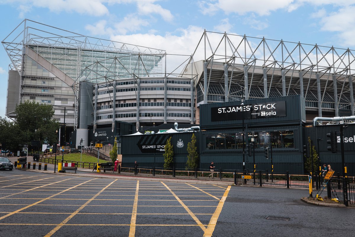St James’ Stack will be opening on August 8th, just in time for the Sela Weekender ⚽️

The new fanzone village will be open daily from 10am until midnight. The venue is made up of 56 shipping containers and will feature a stage and a central plaza with big screens 🙌