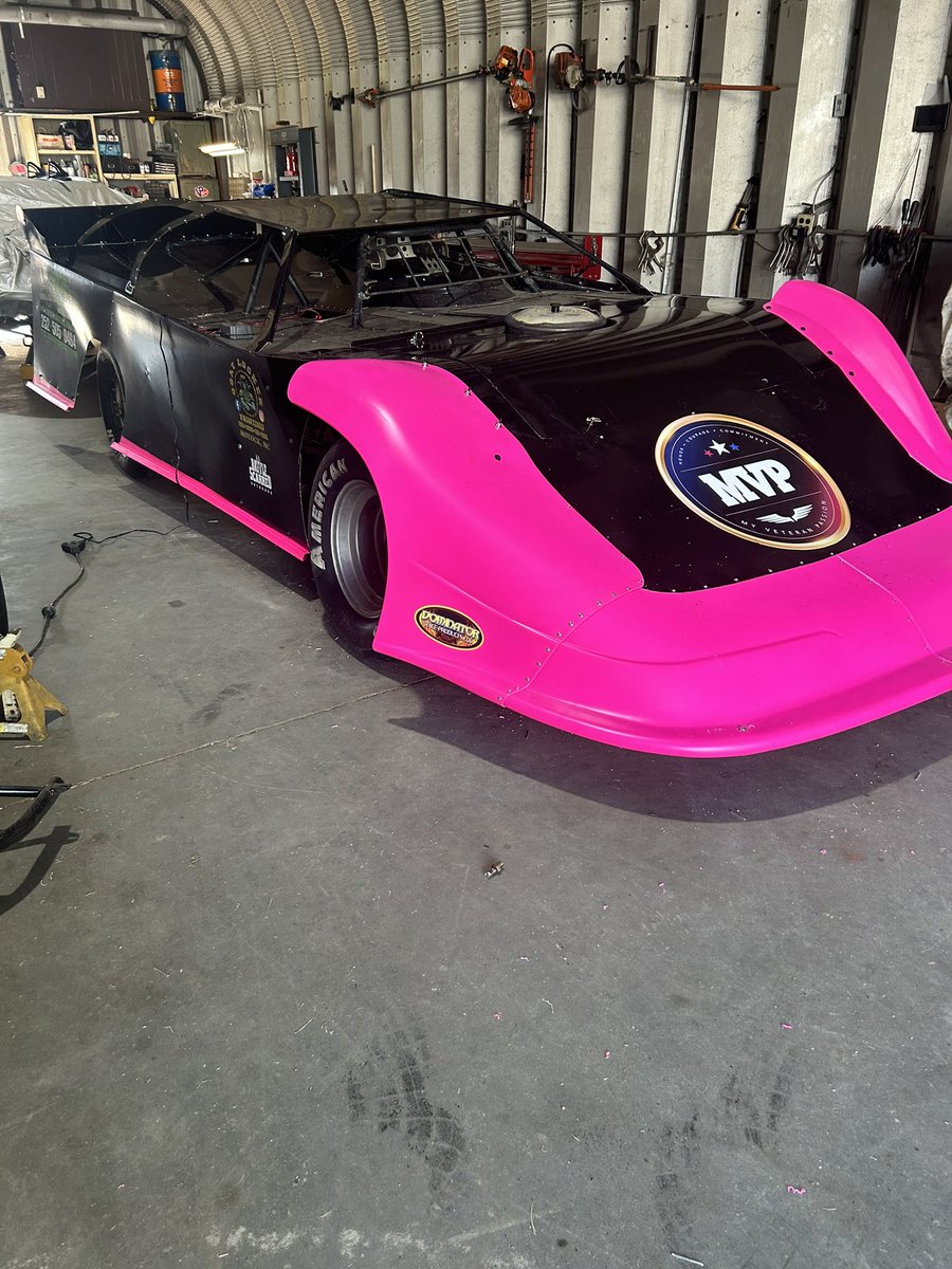 Darktempest080's tweet image. Before and after #supportyourlocaldirttrack #breastcancer