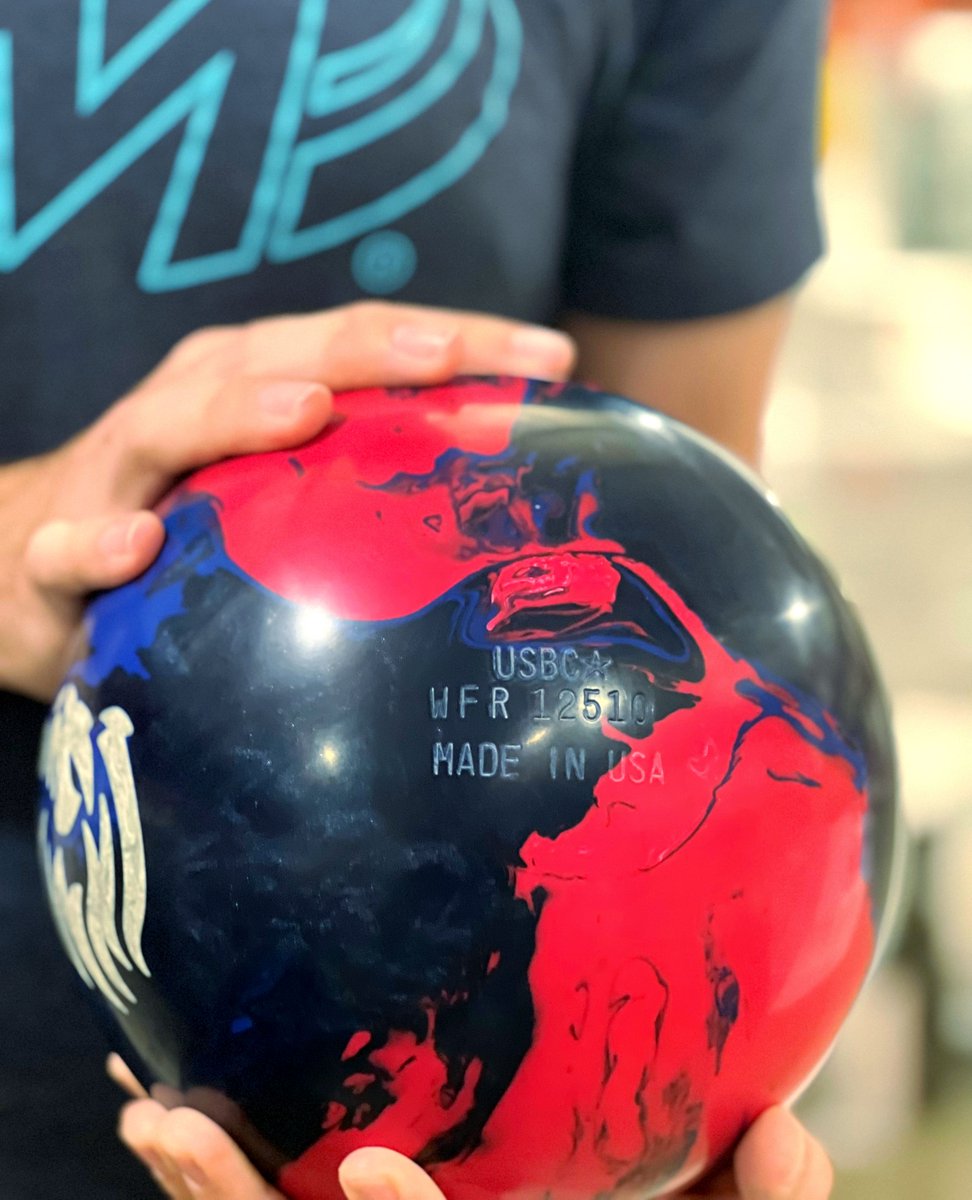 MotivBowling's tweet photo. What's stamped on your ball? 🦁🇺🇸
The Pride Liberty boldly stands as a fearless ode to the spirit of American craftsmanship!  #MOTIVNATION #MADEINUSA https://t.co/fGkw9TovUj