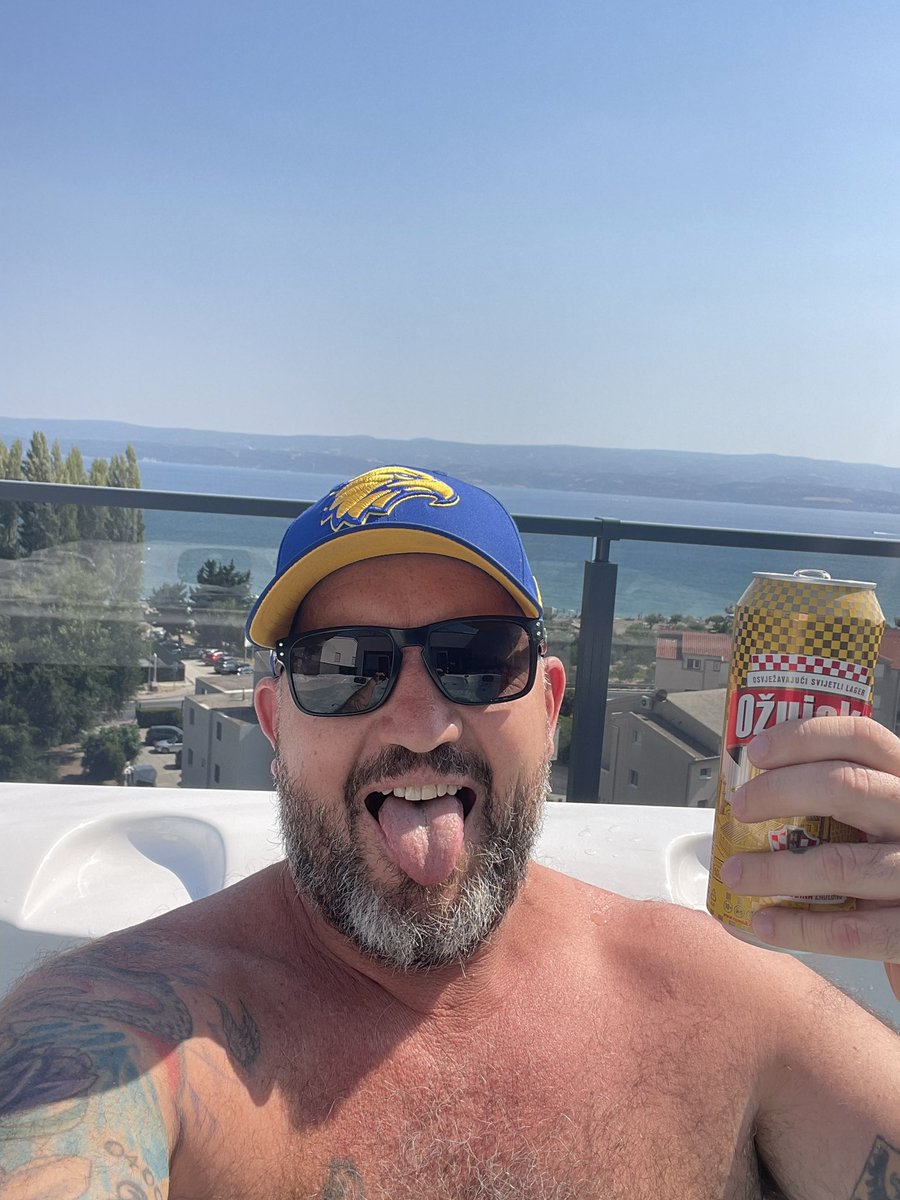 73simmo's tweet image. From the beautiful town of Omiš 💙💛 @WestCoastEagles CARN YOU MIGHTY COASTERS