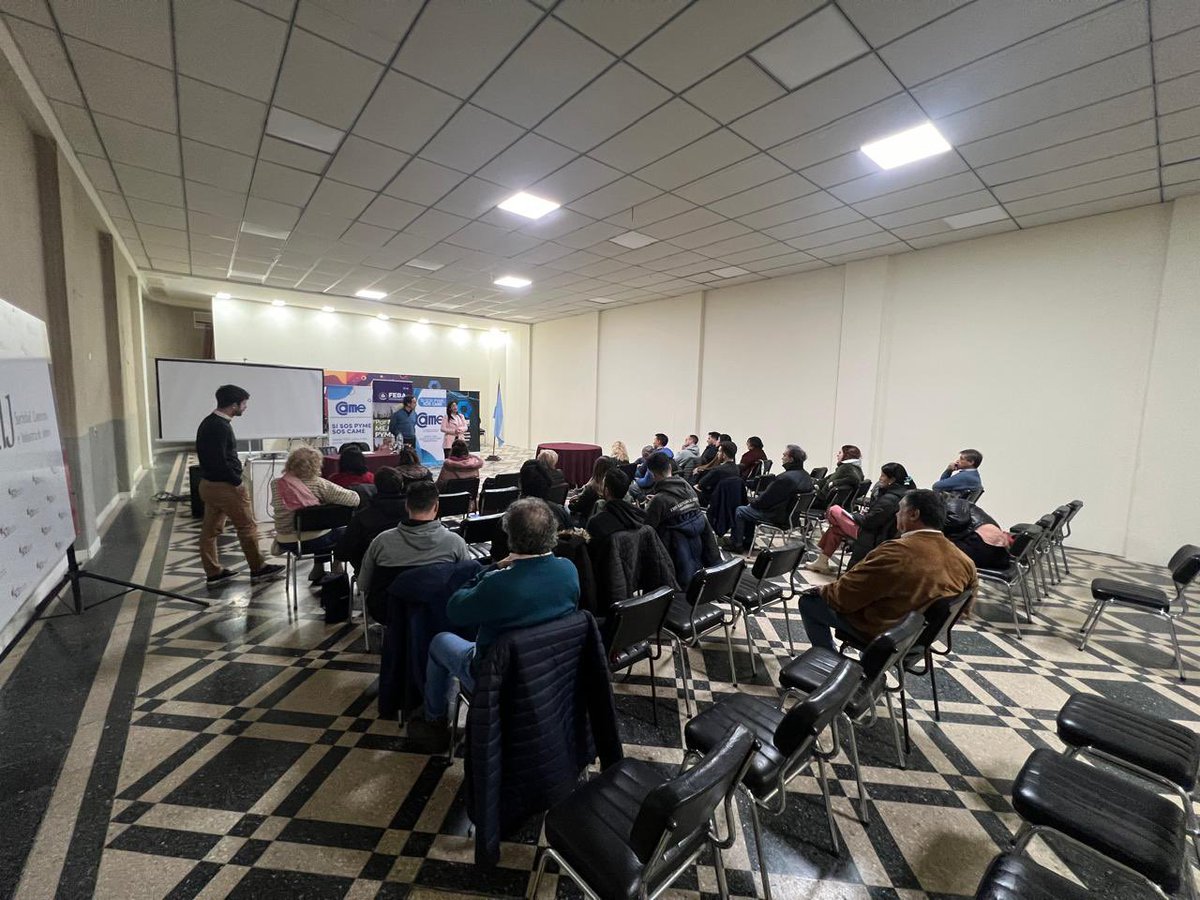 extensionUNNOBA's tweet photo. Junto a la Sociedad Comercio e Industria de Junín, iniciamos un nuevo ciclo de la Escuela de Dirigentes. 

¡Llevamos más de veinte años formando dirigentes con compromiso social!

#UNNOBA #ExtensionUNNOBA https://t.co/rRfp8xym1G