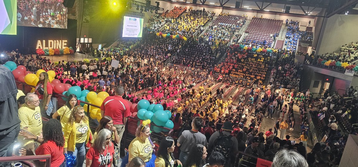 Energy is to the top here at #MOC #MyAldine. We are absolutely excited to come back safe and sound to this new school year 24-25! #ChallengeAccepted <a href="/GarciaLeza_AISD/">Garcia-Leza Primary</a> <a href="/drgoffney/">Dr. LaTonya M. Goffney</a> <a href="/DrFavy/">DrFavyCantu</a> <a href="/RayMondragon/">Ray A. Mondragon</a> <a href="/JVillarrealAISD/">Javier Villarreal, Ed.D.</a>